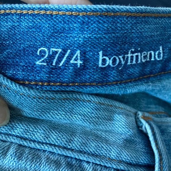 Loft Boyfriend Jeans. - Picture 6 of 8